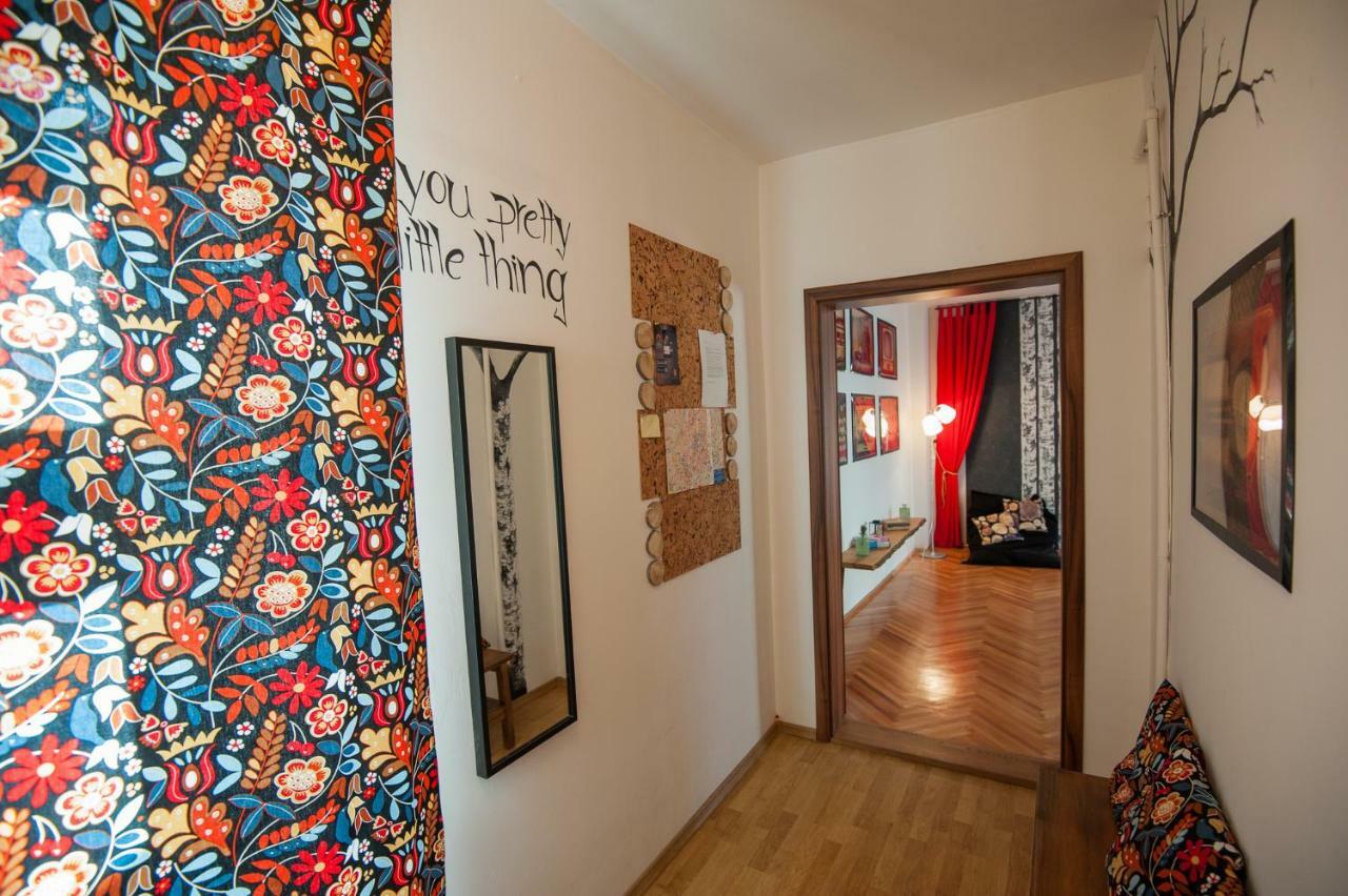 Spacious Stylish Apartment In Old Town Sibiu Extérieur photo